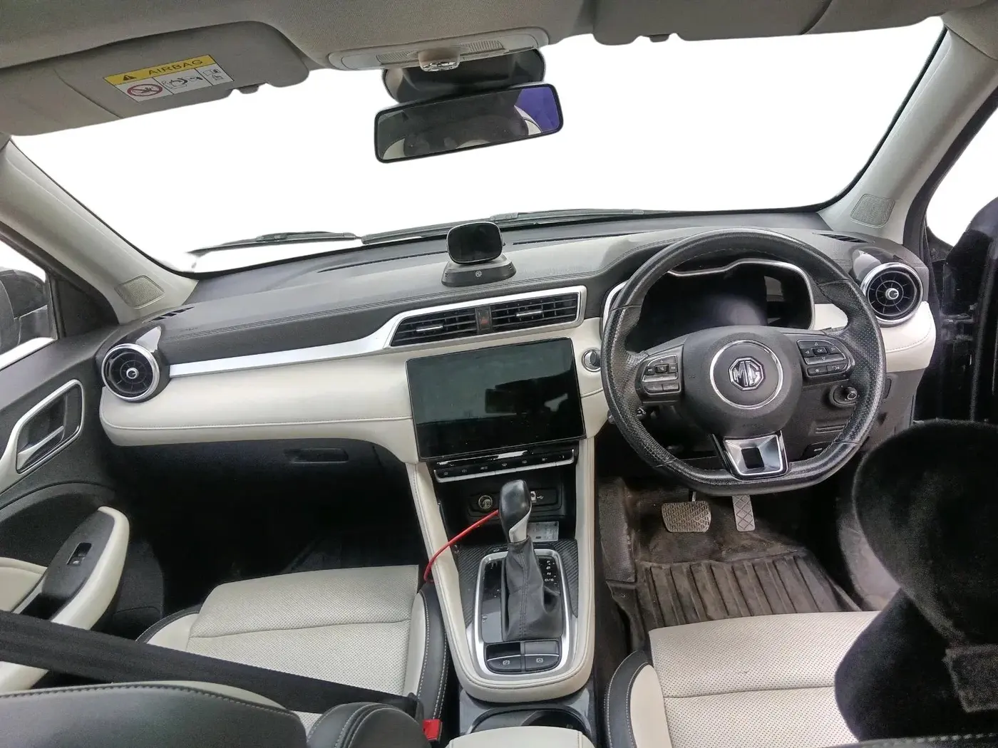 2022 MG ASTOR SHARP 1.5 CVT, Petrol, Automatic, 26,700 km, interior