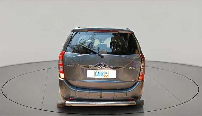 2014 Mahindra XUV500 W8, Diesel, Manual, 1,40,565 km, exterior