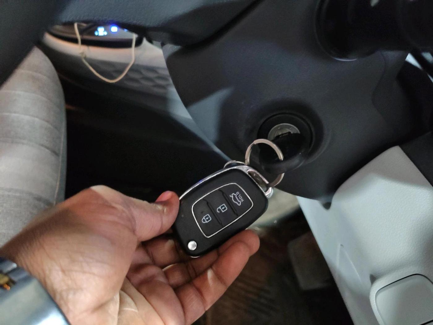 2020 Hyundai GRAND I10 NIOS SPORTZ AMT 1.2 KAPPA VTVT, Petrol, Automatic, 23,943 km, interior