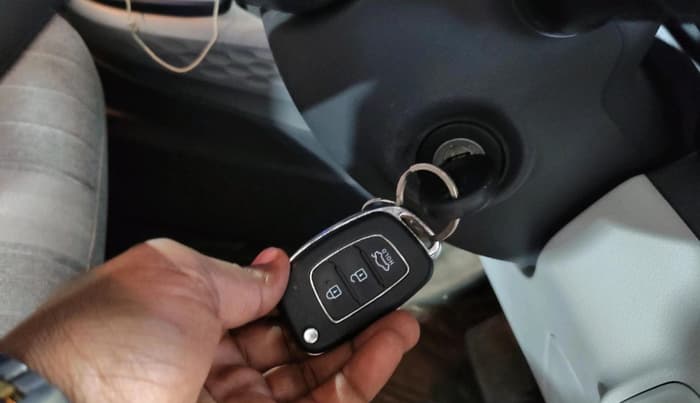 2020 Hyundai GRAND I10 NIOS SPORTZ AMT 1.2 KAPPA VTVT, Petrol, Automatic, 23,943 km, interior