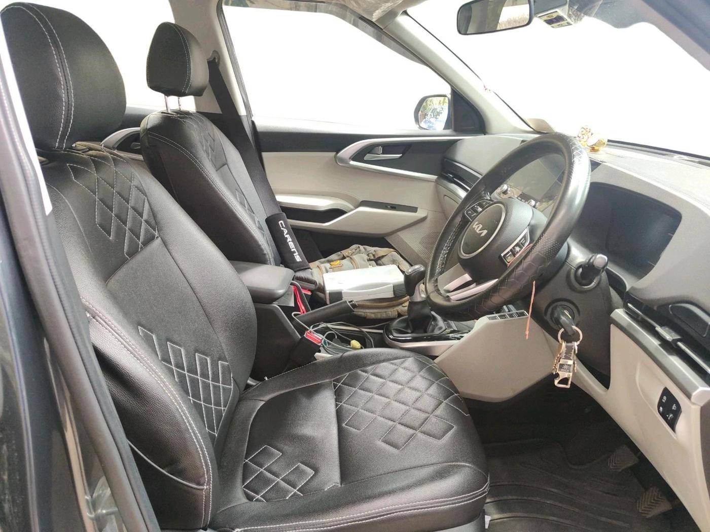 2023 KIA CARENS PRESTIGE 1.5 PETROL 7 STR, Petrol, Manual, 36,835 km, interior