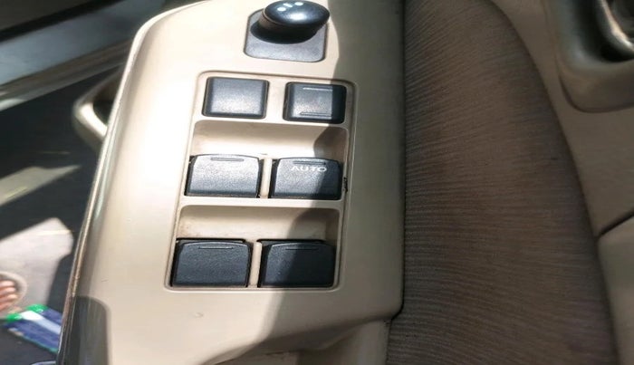 2013 Maruti Ertiga VXI CNG, CNG, Manual, 1,08,427 km, interior