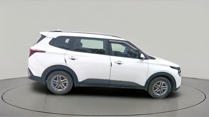 2023 KIA CARENS PRESTIGE 1.4 PETROL 7 STR, Petrol, Manual, 58,431 km, exterior