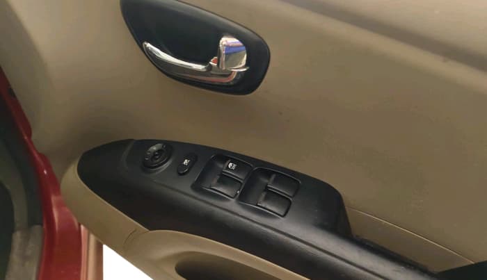 2011 Hyundai i10 MAGNA 1.2, Petrol, Manual, 37,856 km, interior