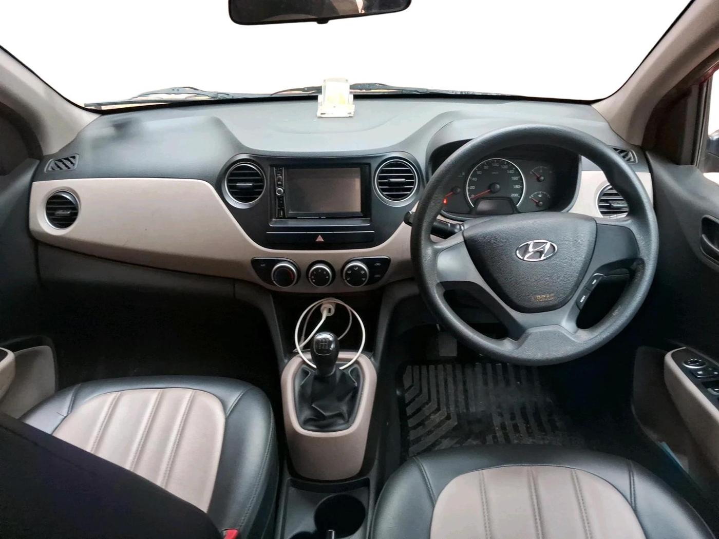 2017 Hyundai Grand i10 MAGNA 1.2 KAPPA VTVT, Petrol, Manual, 48,326 km, interior