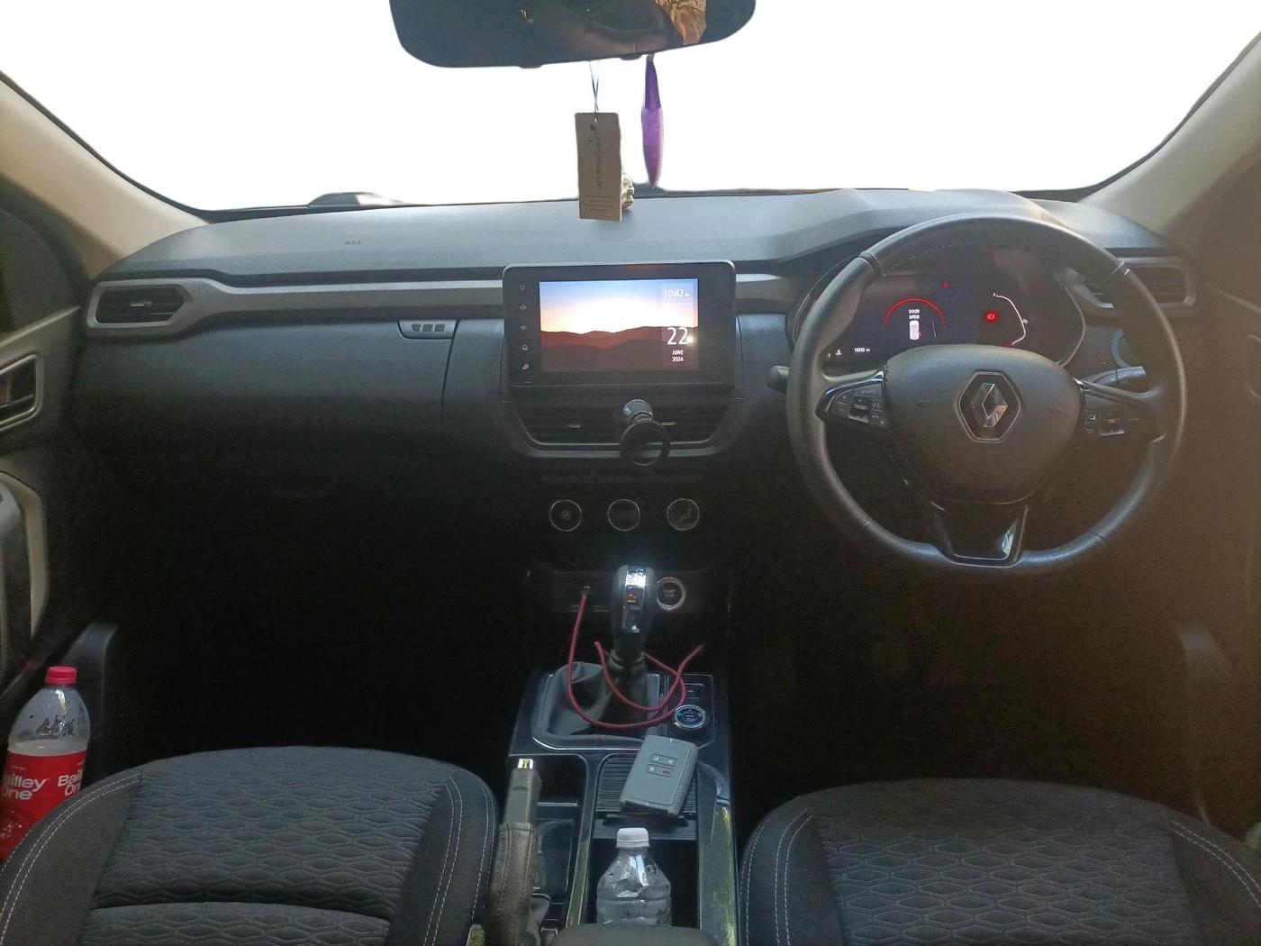 2021 Renault Kiger RXZ AMT, Petrol, Automatic, 18,292 km, interior