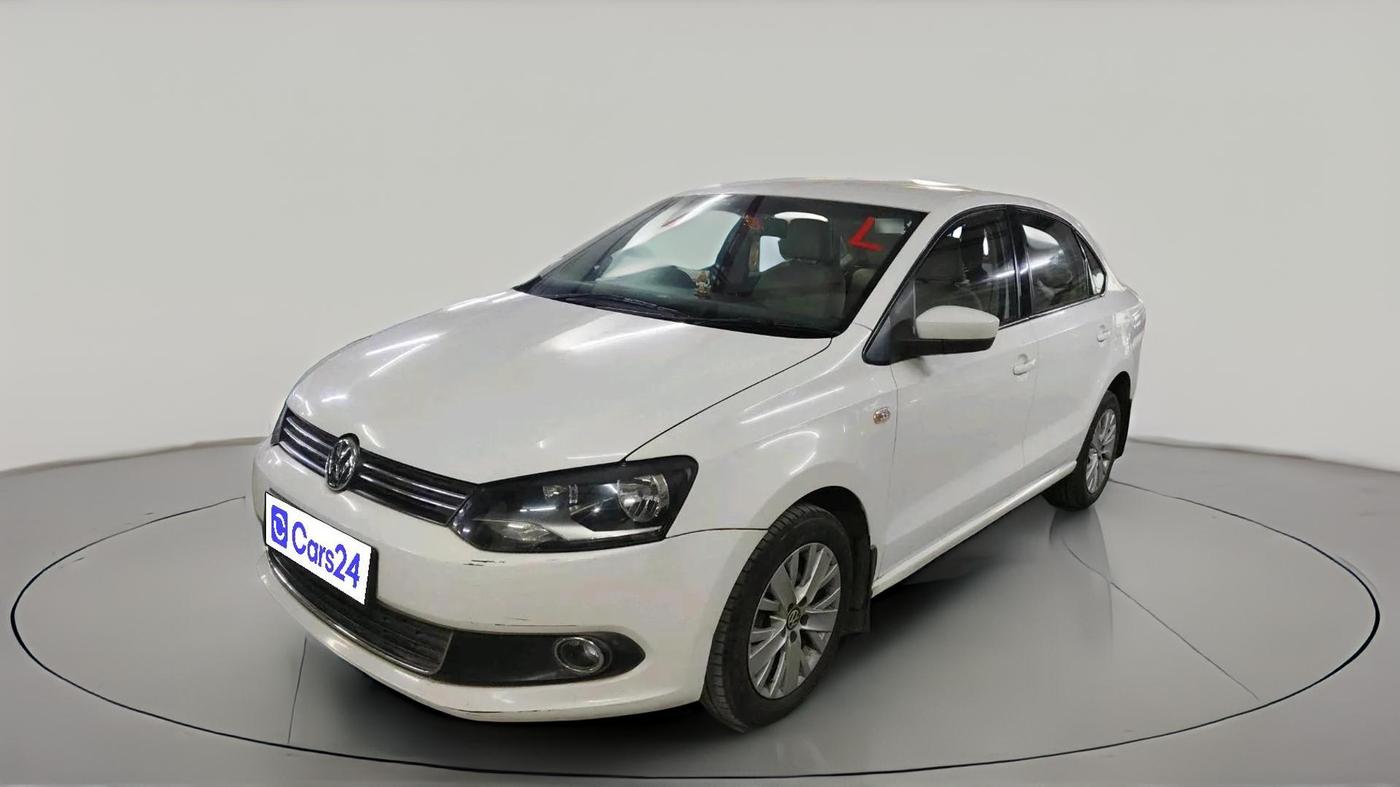 2015 Volkswagen Vento HIGHLINE PETROL AT, Petrol, Automatic, 75,631 km, exterior