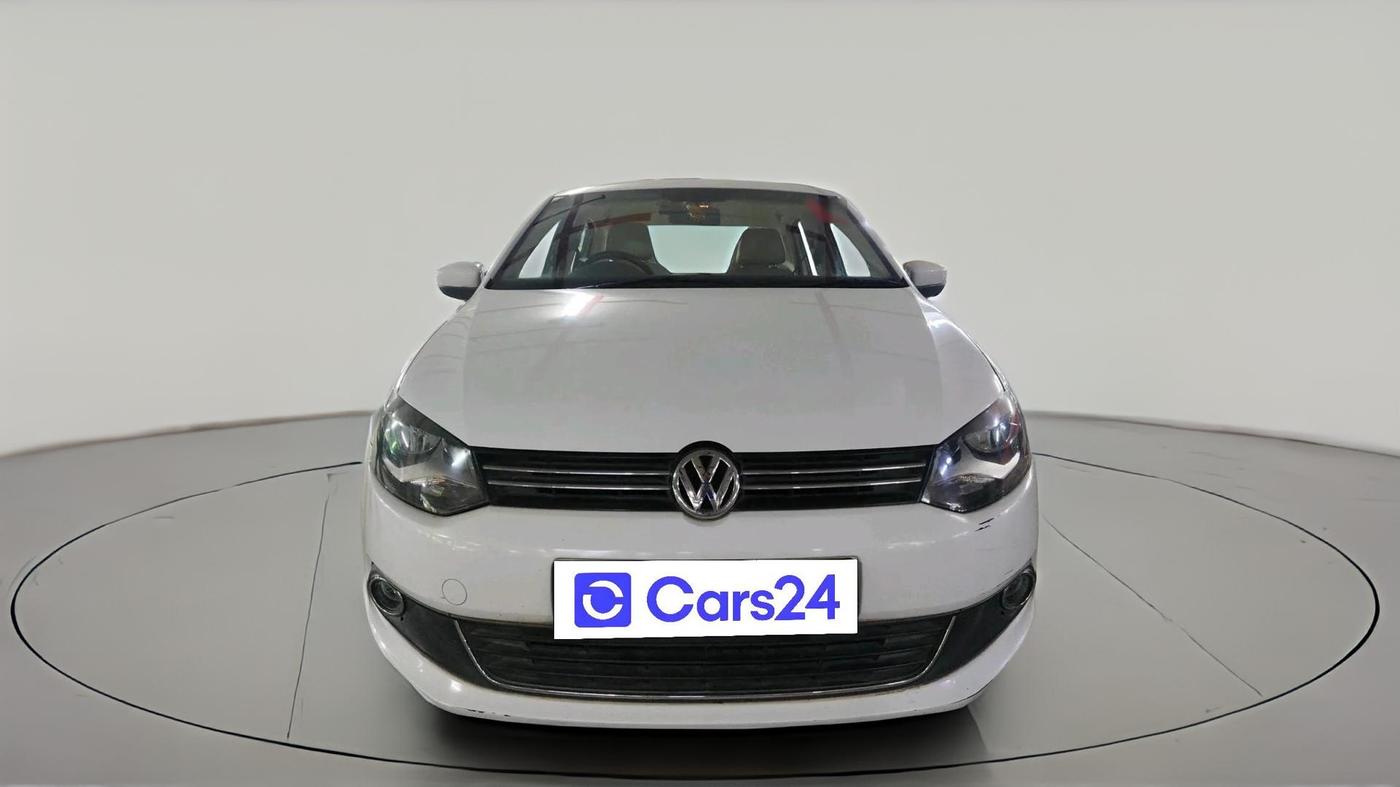 2015 Volkswagen Vento HIGHLINE PETROL AT, Petrol, Automatic, 75,631 km, exterior