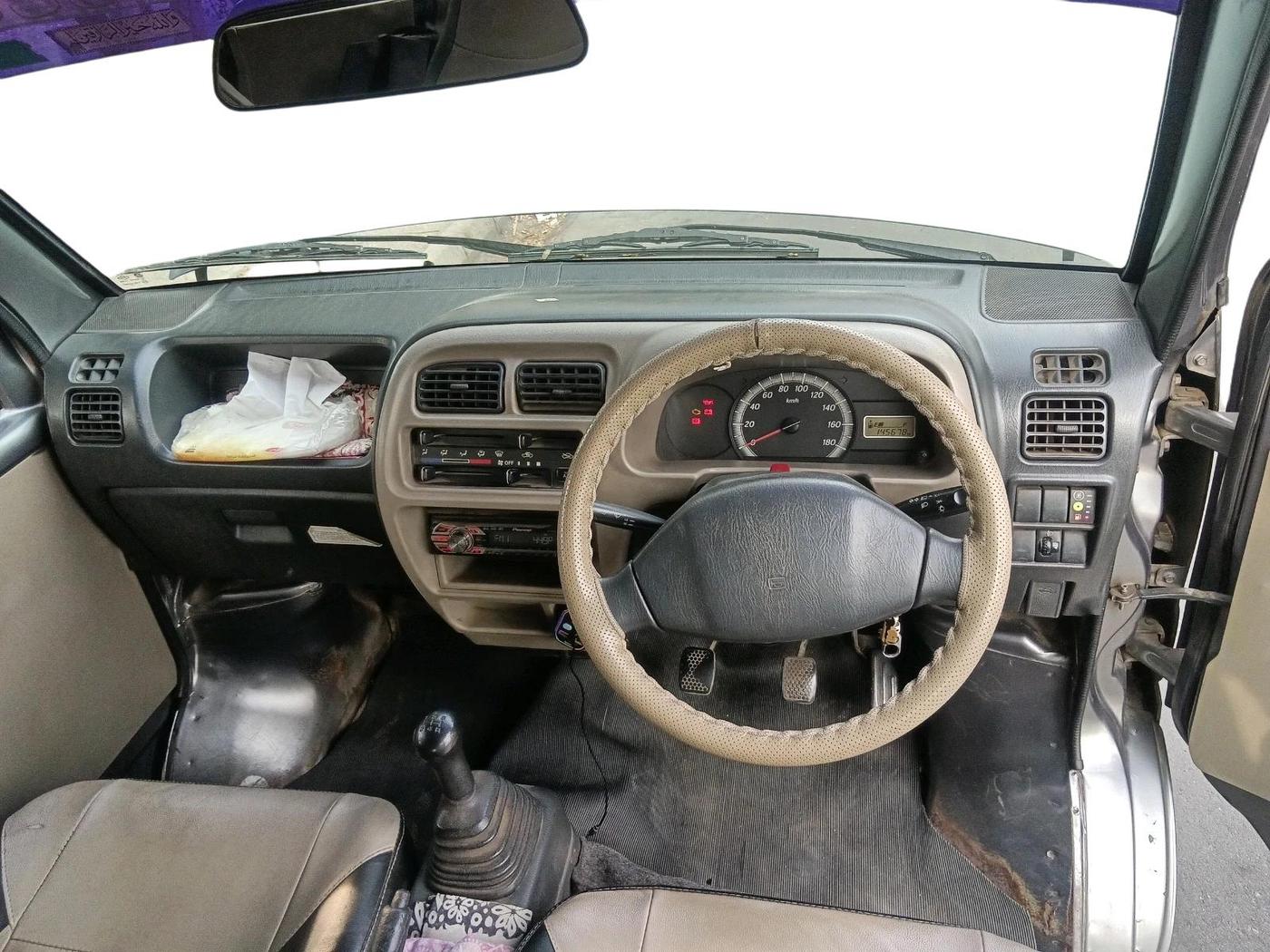 2012 Maruti Eeco 5 STR WITH A/C+HTR CNG, CNG, Manual, 1,45,678 km, interior