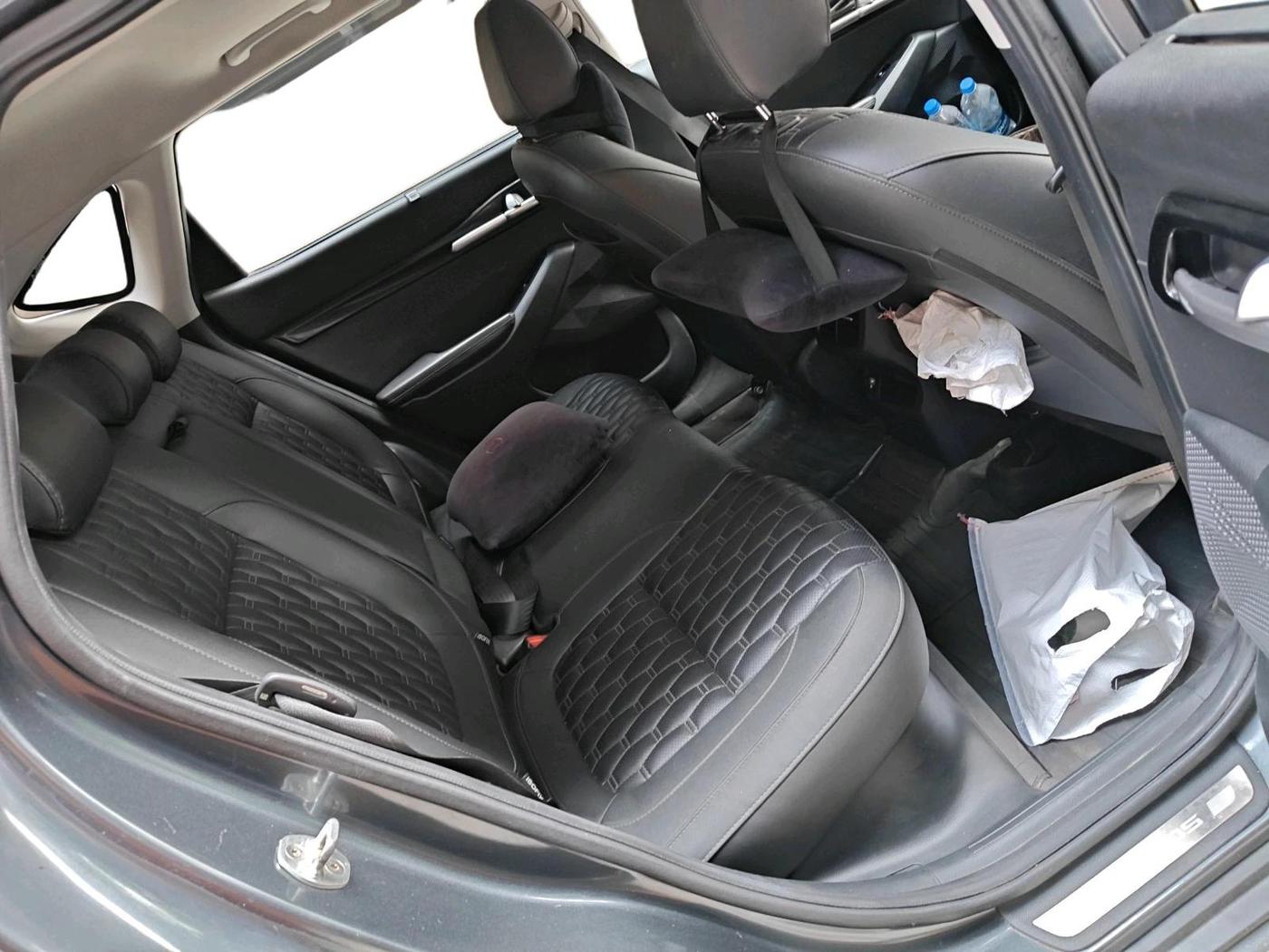 2020 KIA SELTOS HTX ANNIVERSARY EDITION 1.5 PETROL, Petrol, Manual, 88,995 km, interior