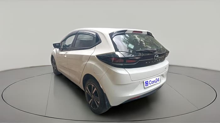 2024 Tata ALTROZ XZ CNG, CNG, Manual, 38,235 km, exterior