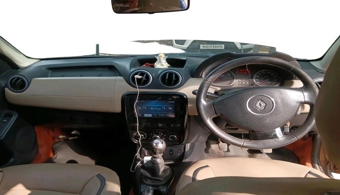 2013 Renault Duster 110 PS RXZ DIESEL, Diesel, Manual, 1,00,771 km, interior