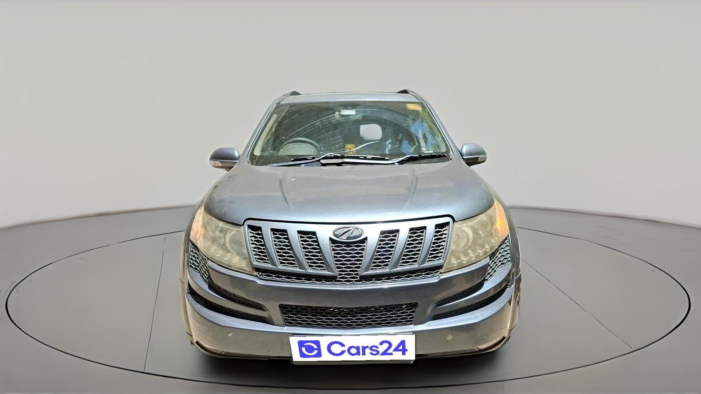 2013 Mahindra XUV500 W8, Diesel, Manual, 1,30,069 km, exterior