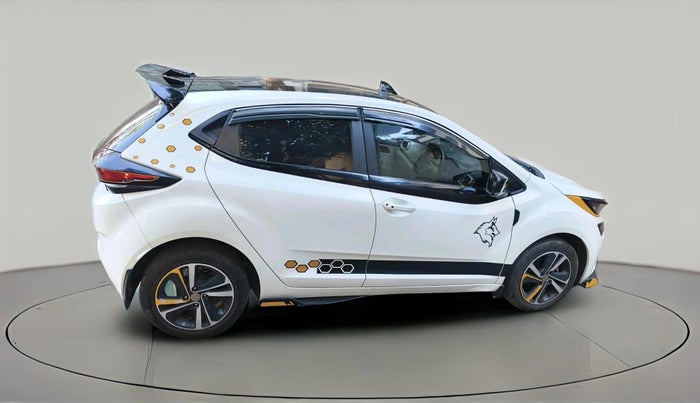 2023 Tata ALTROZ XZ PLUS DIESEL, Diesel, Manual, 28,096 km, exterior