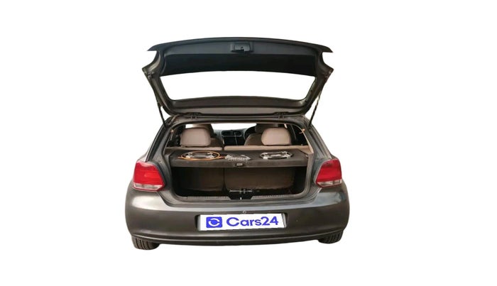 2010 Volkswagen Polo COMFORTLINE 1.2L PETROL, Petrol, Manual, 1,02,167 km, exterior