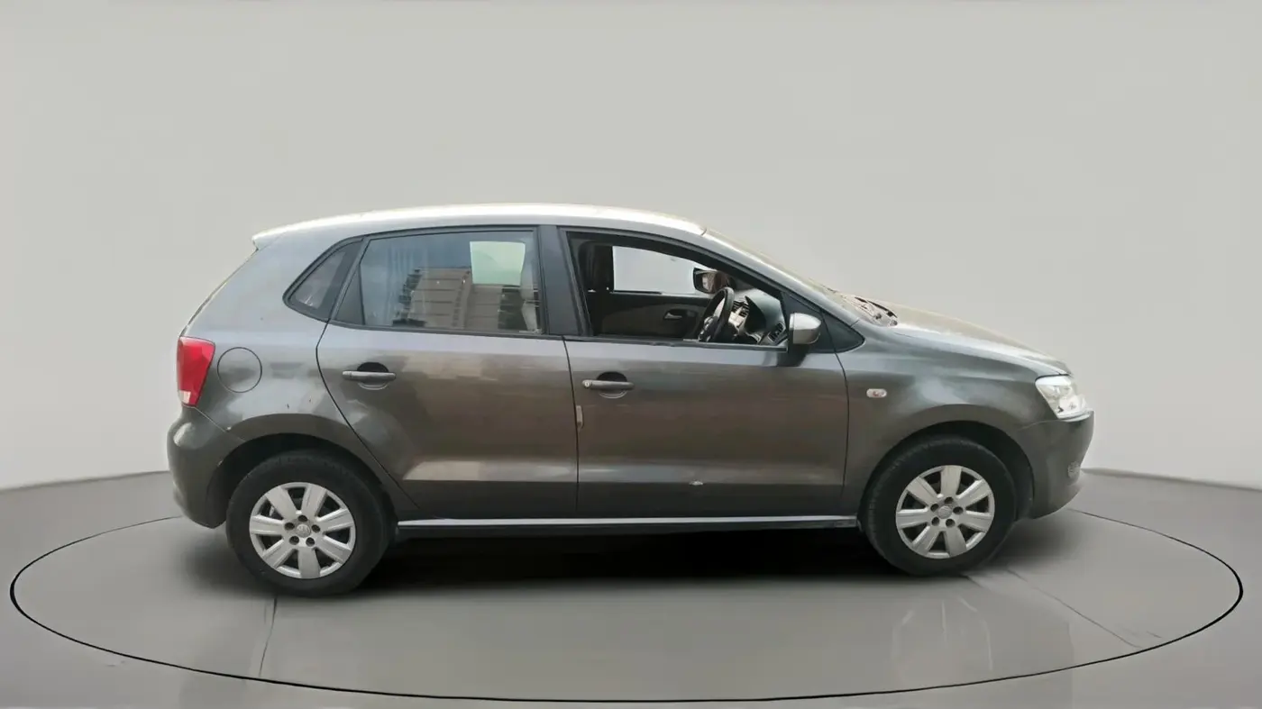 2010 Volkswagen Polo COMFORTLINE 1.2L PETROL, Petrol, Manual, 1,02,167 km, exterior