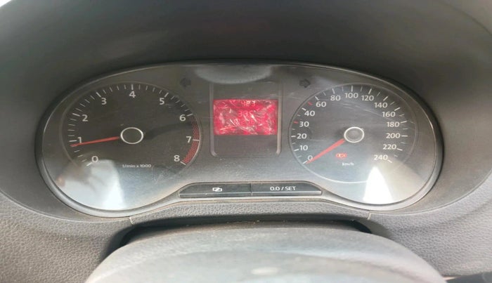 2010 Volkswagen Polo COMFORTLINE 1.2L PETROL, Petrol, Manual, 1,02,167 km, interior