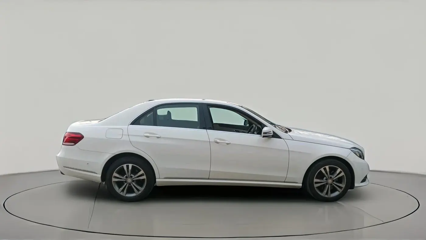 2014 Mercedes Benz E Class E 250 CDI AVANTGARDE, Diesel, Automatic, 41,034 km, exterior