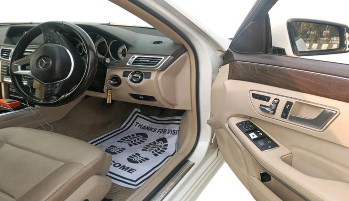 2014 Mercedes Benz E Class E 250 CDI AVANTGARDE, Diesel, Automatic, 41,034 km, interior