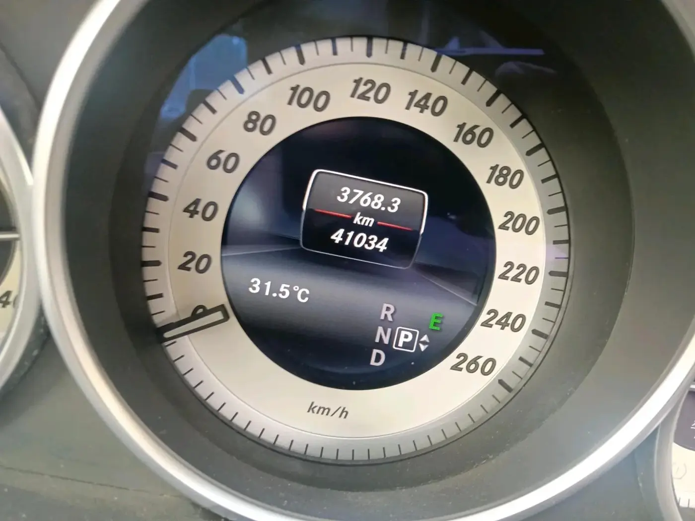 2014 Mercedes Benz E Class E 250 CDI AVANTGARDE, Diesel, Automatic, 41,034 km, interior