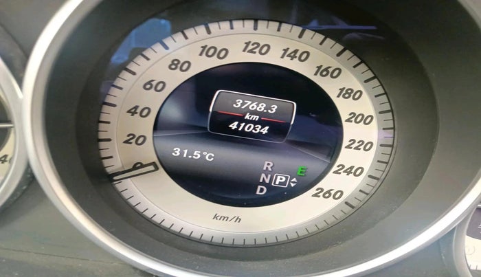 2014 Mercedes Benz E Class E 250 CDI AVANTGARDE, Diesel, Automatic, 41,034 km, interior