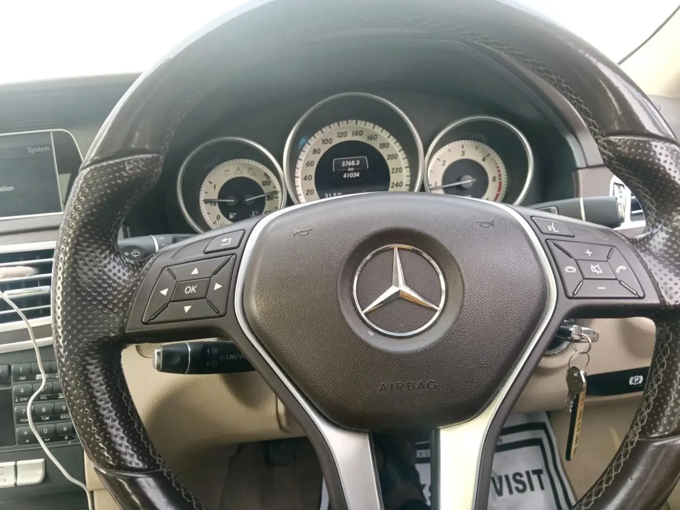 2014 Mercedes Benz E Class E 250 CDI AVANTGARDE, Diesel, Automatic, 41,034 km, interior