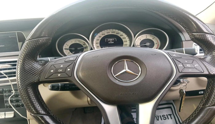 2014 Mercedes Benz E Class E 250 CDI AVANTGARDE, Diesel, Automatic, 41,034 km, interior