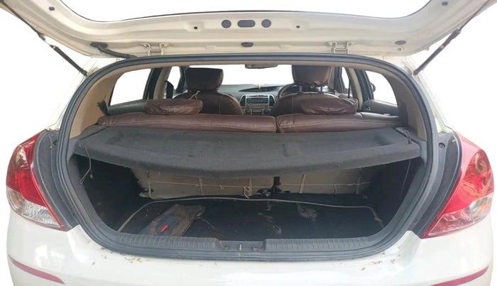 2013 Hyundai i20 SPORTZ 1.2, Petrol, Manual, 66,009 km, exterior