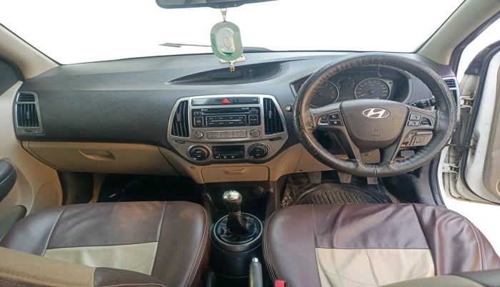 2013 Hyundai i20 SPORTZ 1.2, Petrol, Manual, 66,009 km, interior