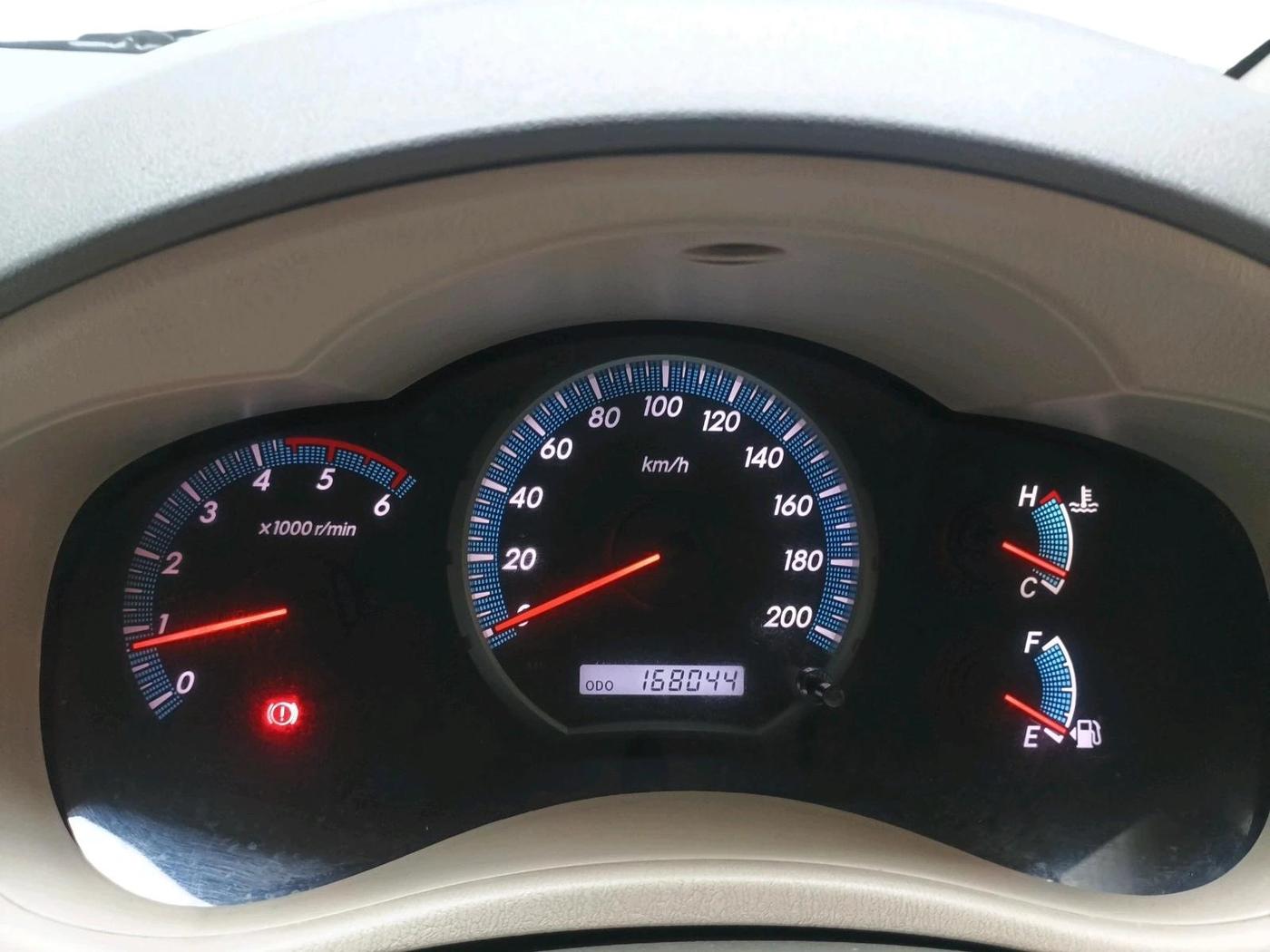 2012 Toyota Innova 2.5 VX 7 STR, Diesel, Manual, 1,68,044 km, interior