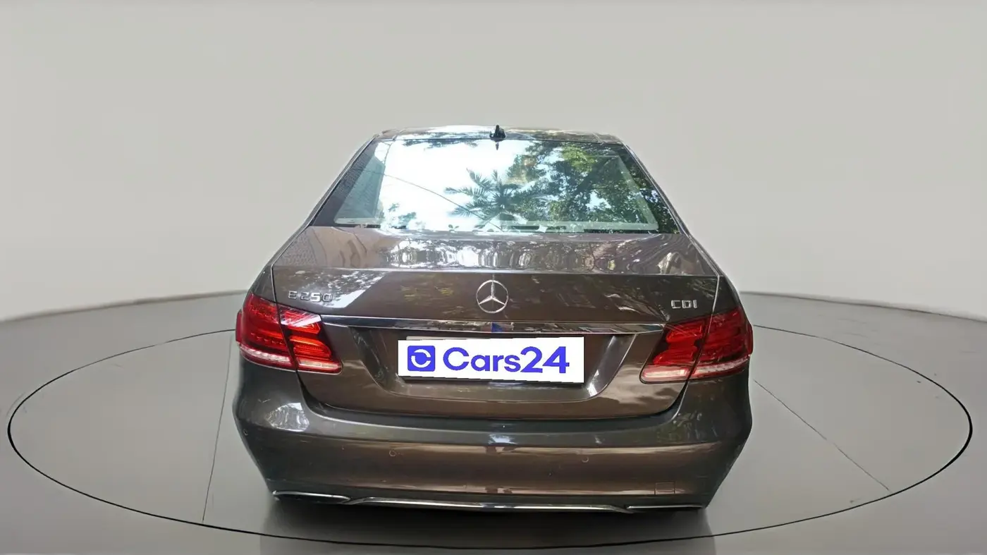 2014 Mercedes Benz E Class E 250 CDI AVANTGARDE, Diesel, Automatic, 1,29,731 km, exterior
