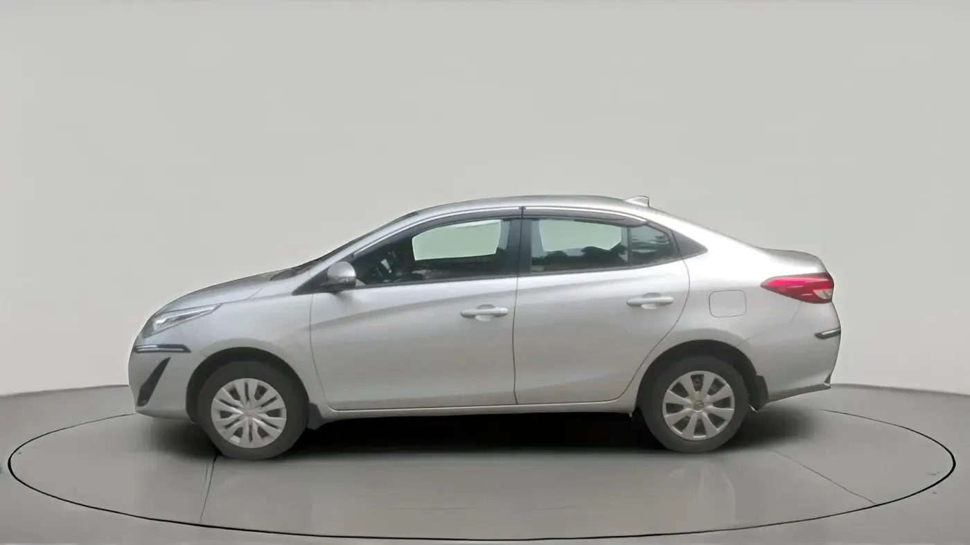 2018 Toyota YARIS G CVT, Petrol, Automatic, 45,300 km, exterior