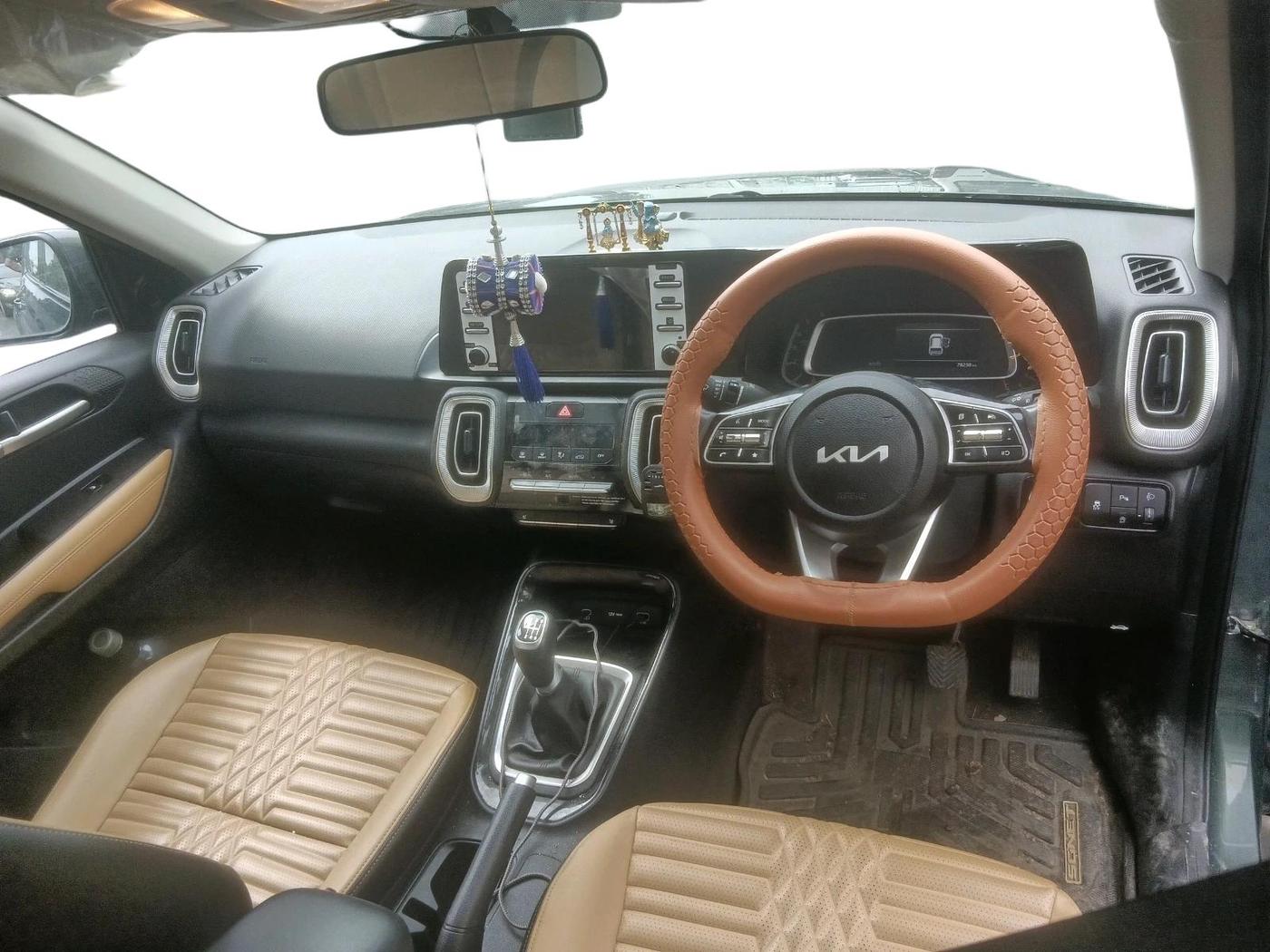 2024 KIA SONET HTX 1.5 DIESEL IMT, Diesel, Manual, 78,296 km, interior
