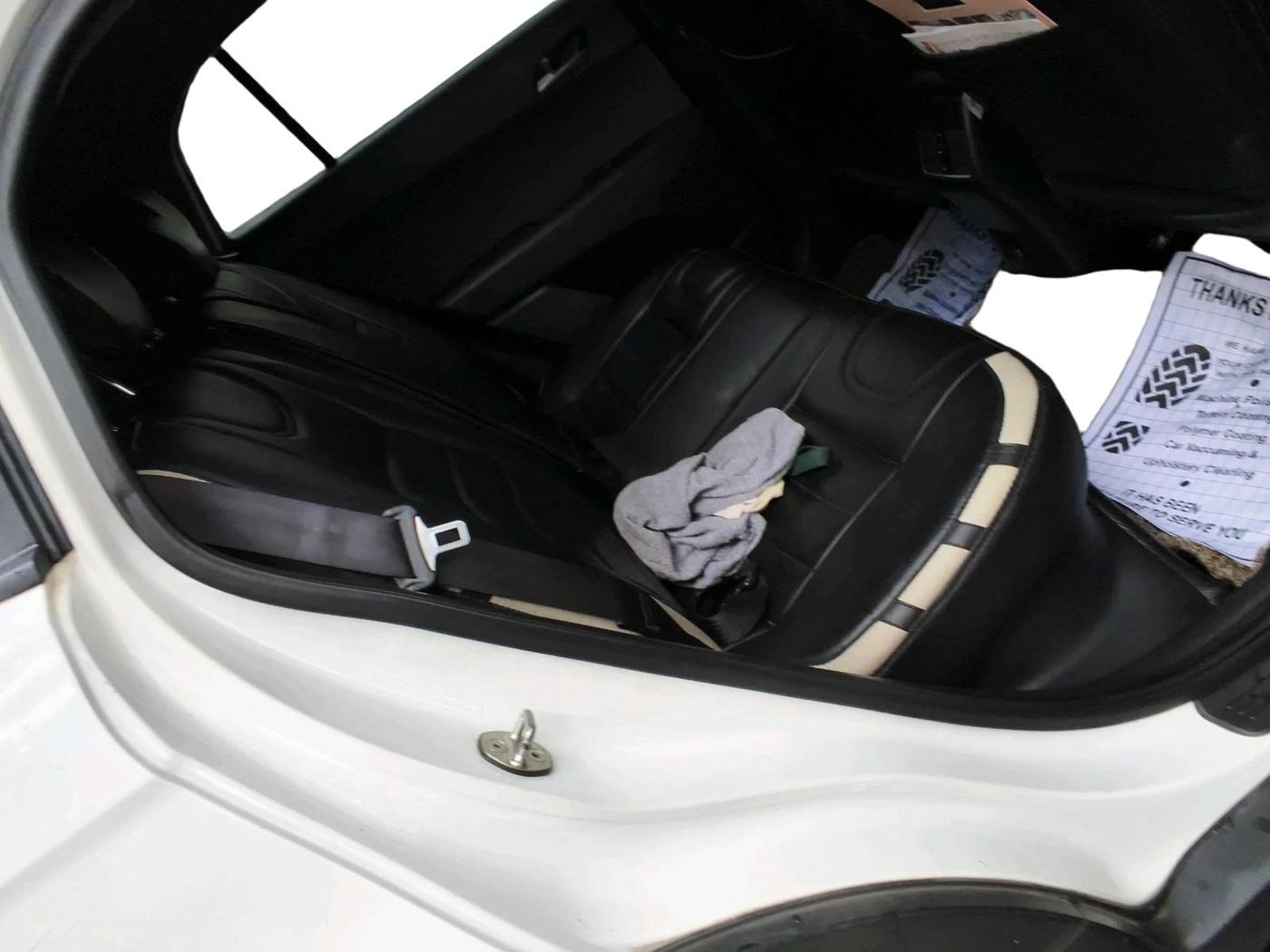 2017 Hyundai Creta SX PLUS AT 1.6 PETROL, Petrol, Automatic, 1,27,167 km, interior