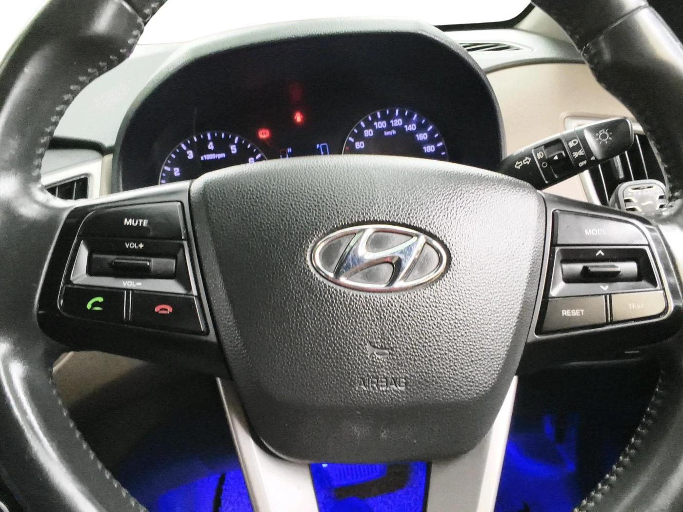 2017 Hyundai Creta SX PLUS AT 1.6 PETROL, Petrol, Automatic, 1,27,167 km, interior