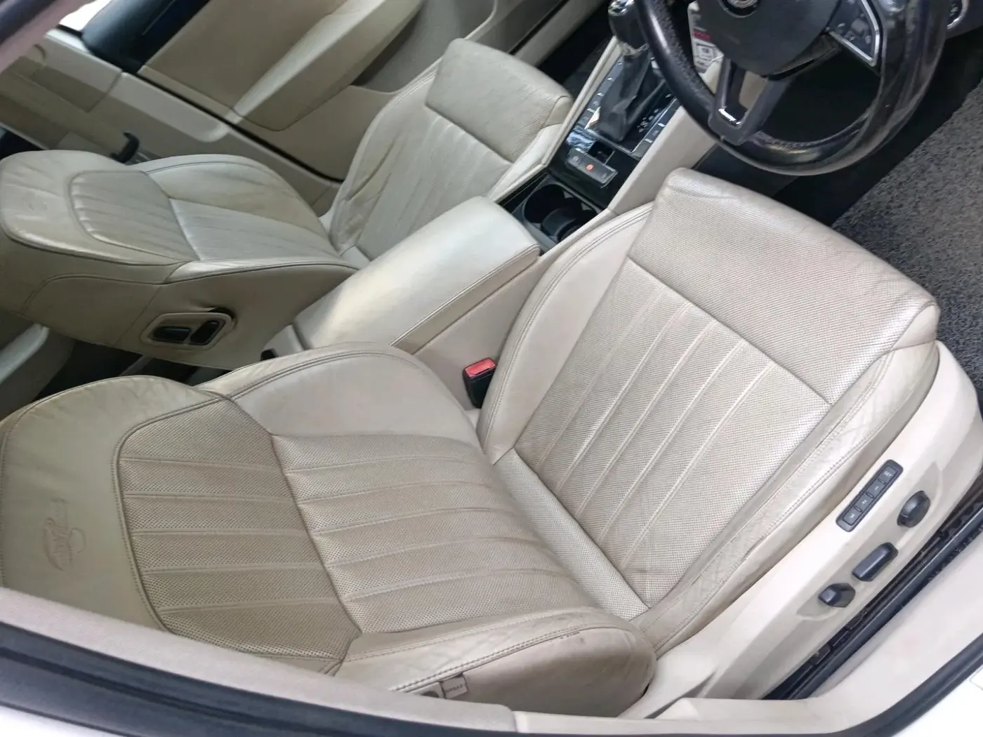 2016 Skoda Superb L&K 1.8 TSI AT, Petrol, Automatic, 73,428 km, interior