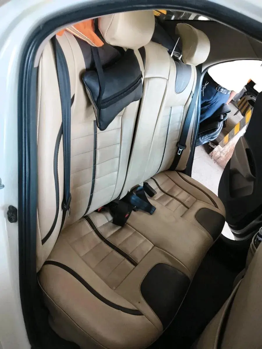 2019 Hyundai Xcent SX 1.2, Petrol, Manual, 1,11,663 km, interior