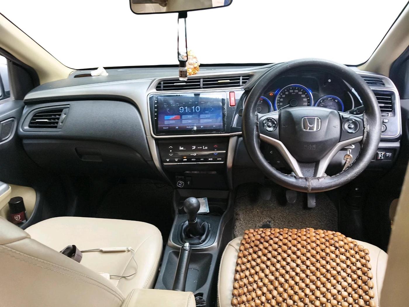 2014 Honda City 1.5L I-VTEC SV, CNG, Manual, 1,04,756 km, interior