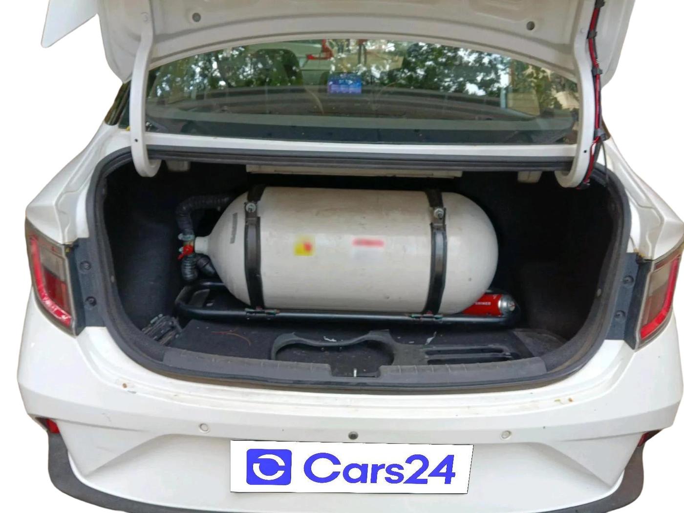 2022 Hyundai AURA S 1.2 CNG, CNG, Manual, 55,710 km, exterior