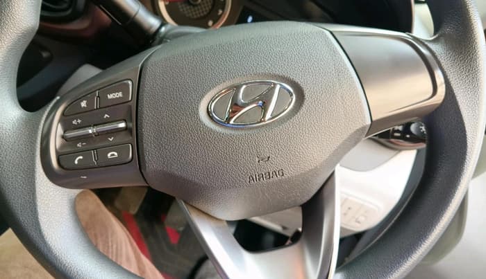 2022 Hyundai AURA S 1.2 CNG, CNG, Manual, 55,710 km, interior
