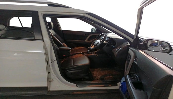 2017 Hyundai Creta SX (O) 1.6 DIESEL, Diesel, Manual, 81,000 km, interior