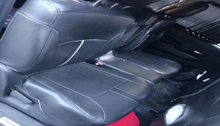 2019 Maruti XL6 ZETA MT, Petrol, Manual, 82,325 km, interior