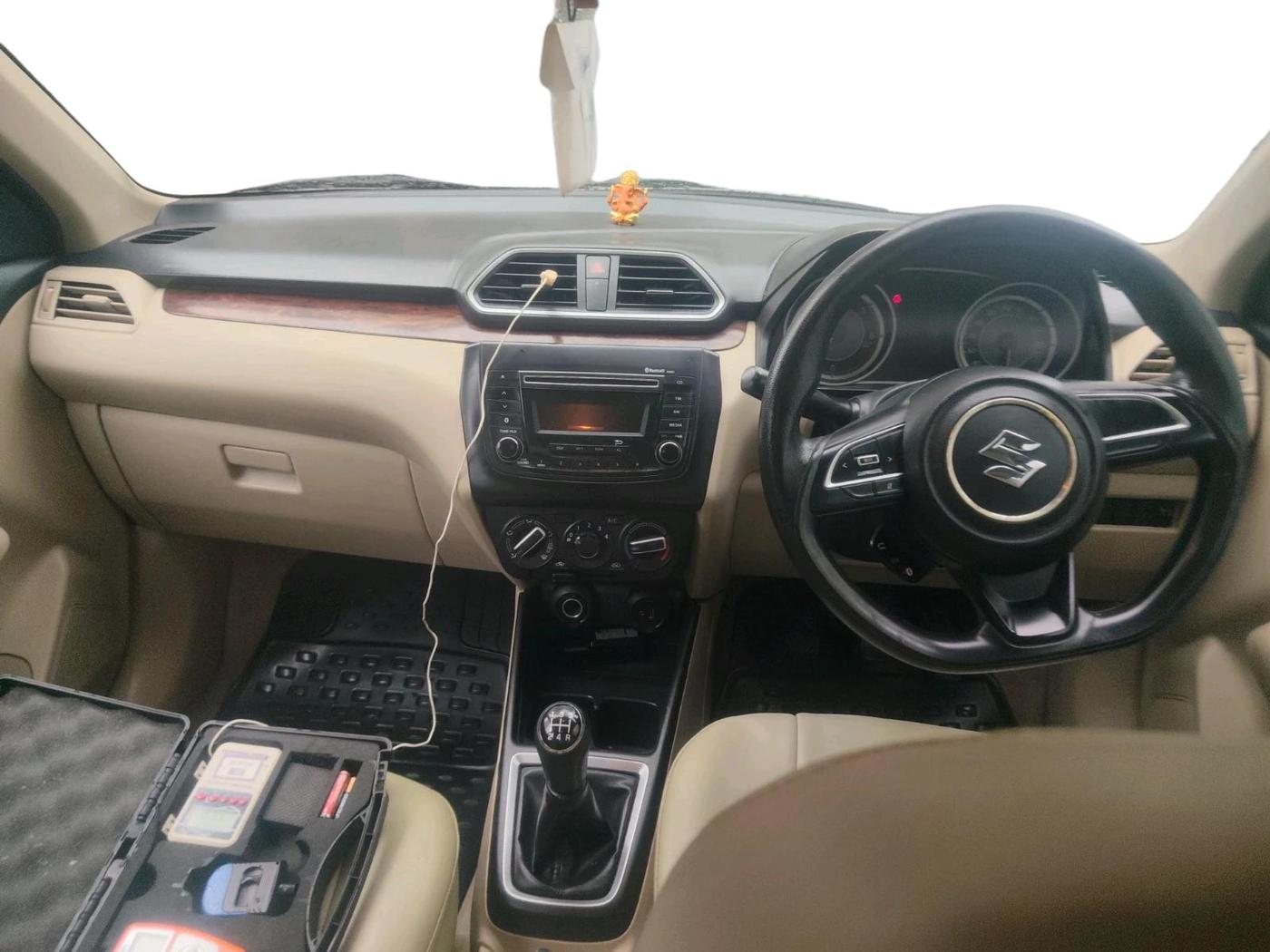 2017 Maruti Dzire VDI, Diesel, Manual, 1,33,036 km, interior