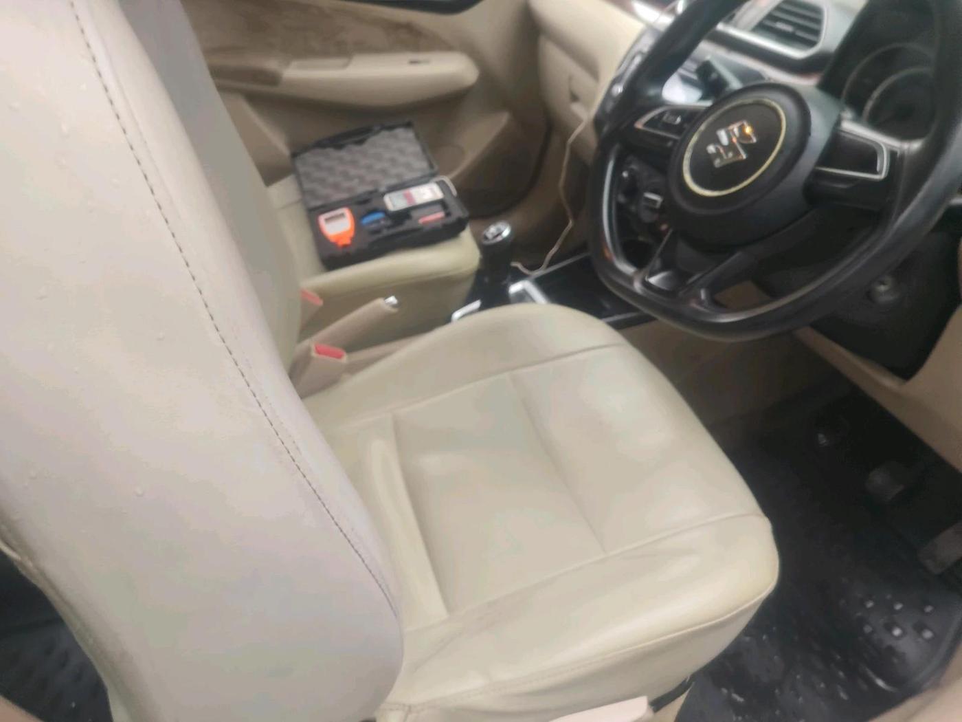 2017 Maruti Dzire VDI, Diesel, Manual, 1,33,036 km, interior