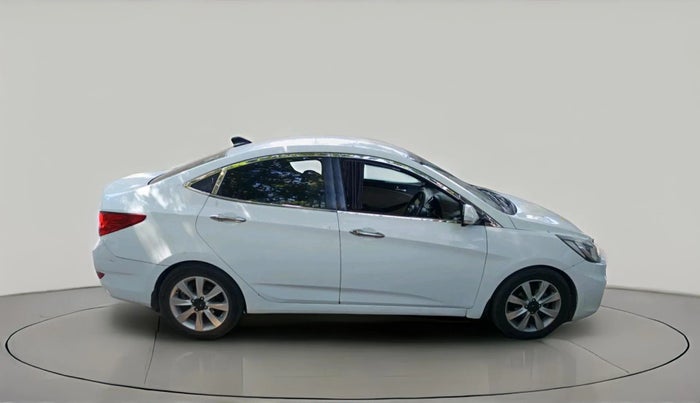 2011 Hyundai Verna FLUIDIC 1.6 CRDI SX, Diesel, Manual, 87,181 km, exterior