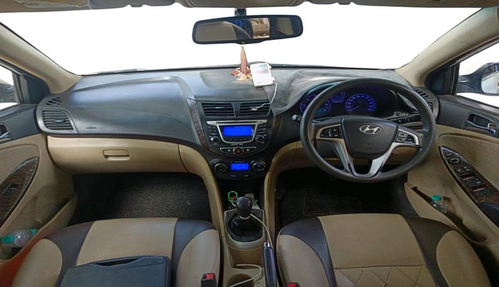 2011 Hyundai Verna FLUIDIC 1.6 CRDI SX, Diesel, Manual, 87,181 km, interior