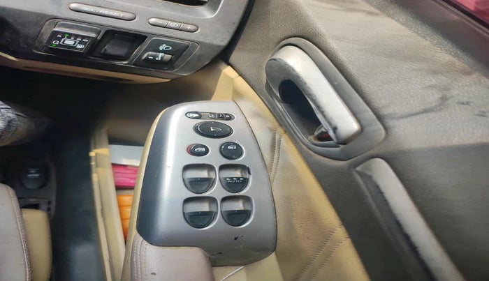 2012 Honda Civic 1.8L I-VTEC V MT, CNG, Manual, 1,25,348 km, interior