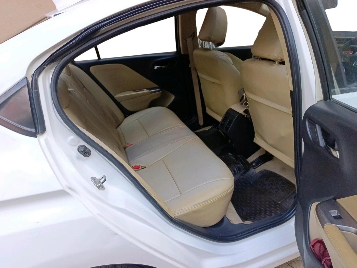 2015 Honda City 1.5L I-VTEC VX CVT, Petrol, Automatic, 54,735 km, interior