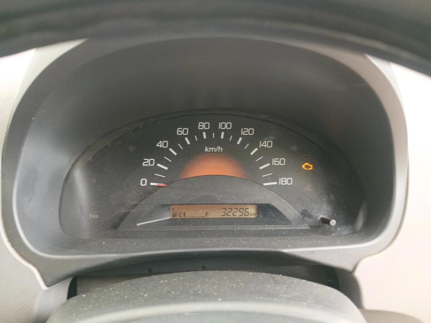 2011 Maruti Wagon R 1.0 LXI, Petrol, Manual, 32,296 km, interior