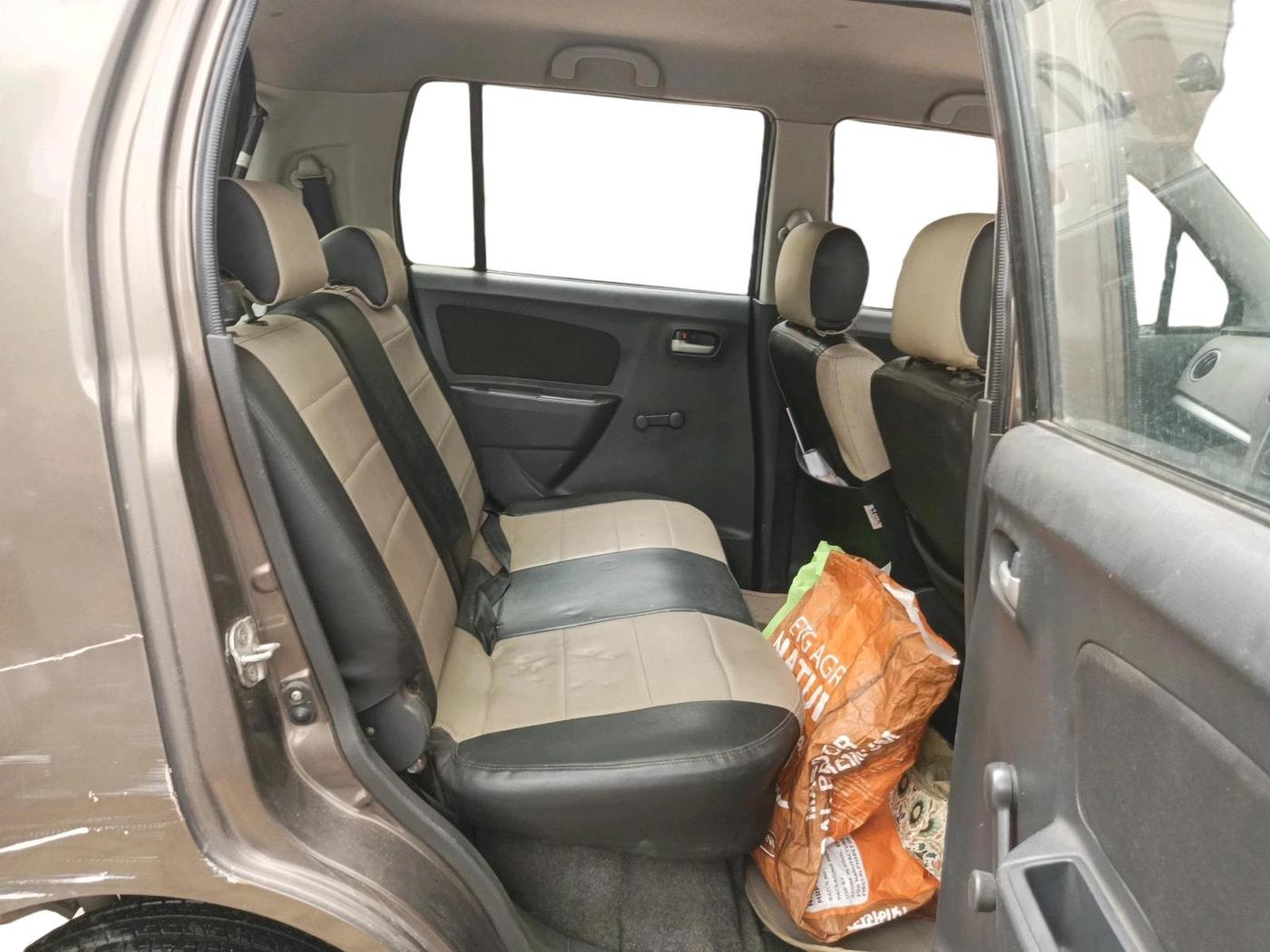 2011 Maruti Wagon R 1.0 LXI, Petrol, Manual, 32,296 km, interior